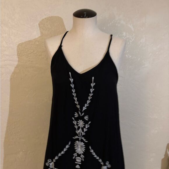 Gauze sun Dress with White Embroidery Sz L - Picture 2 of 9